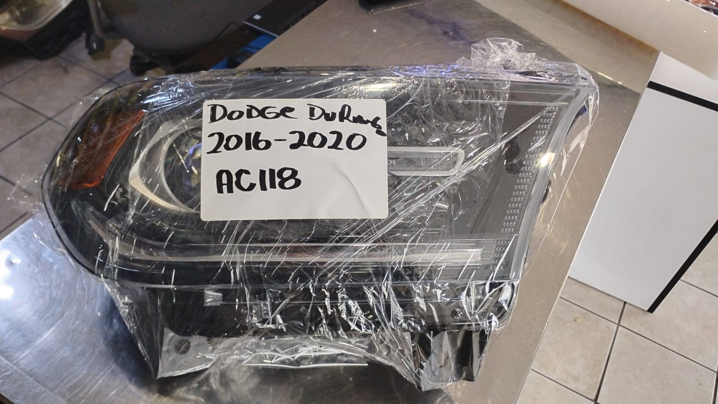 DODGE DURANGO 2016 2020 PASSAGER RT Headlamp assy composite Halogen; w/o LED Lamp; Black Trim