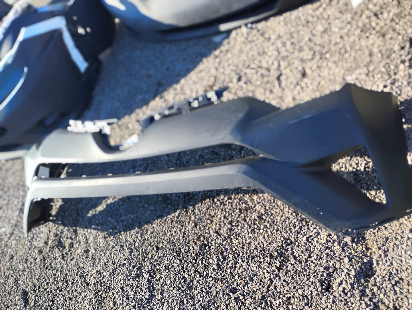 TOYOTA RAV 4 2017 FRONT BUMPER COVER