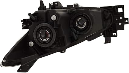 MAZDA 3 HEADLAMP PASSAGER SIDE NEW!!!!