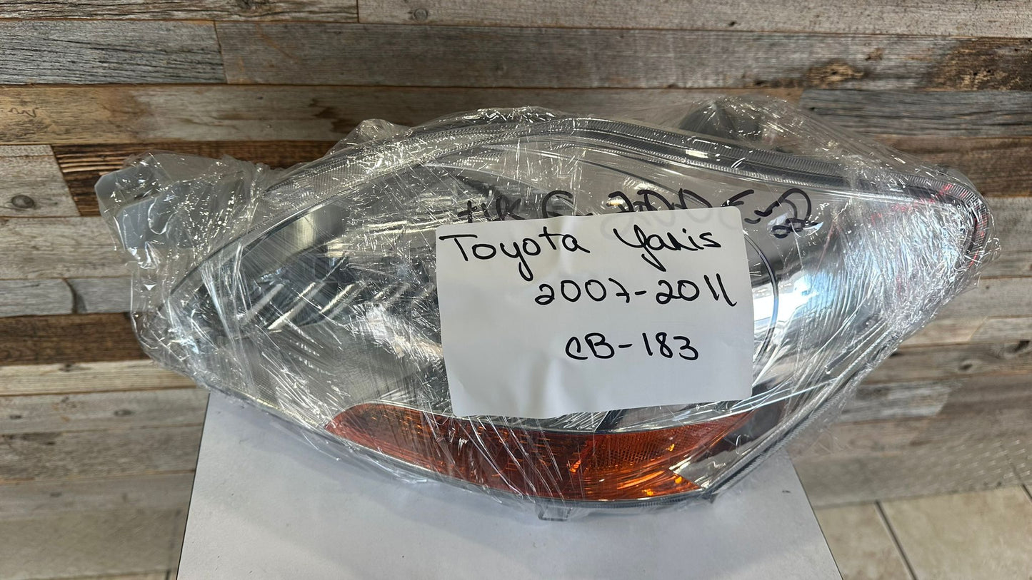 TOYOTA YARIS SEDAN / 12 SEDAN CANADA BASE Driver HEADLAMP 2007-2011