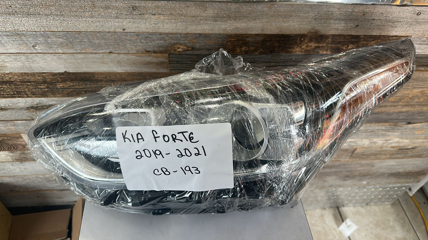 KIA FORTE 2019-2021 Driver Headlamp assy composite FE|LXS; Sedan; Halogen