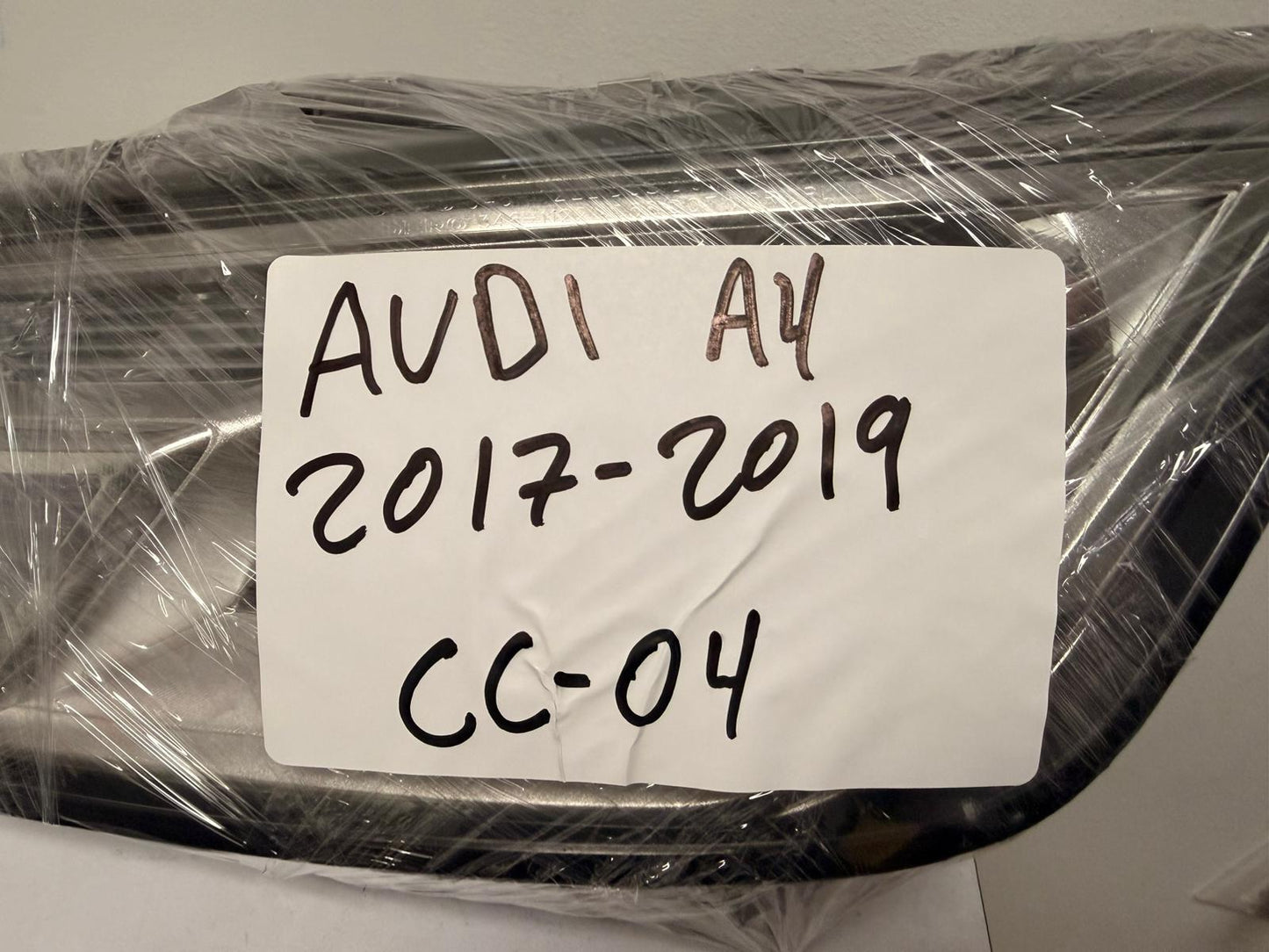 AUDI A4 2017-2019 Driver Headlamp assy composite HID