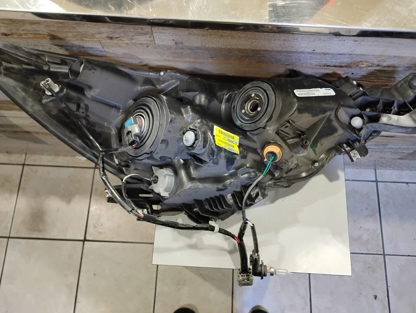 SUBARU OUTBACK 2015 2017 DRIVER SIDE  Headlamp assy composite Halogen