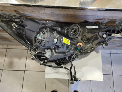 SUBARU OUTBACK 2015 2017 DRIVER SIDE  Headlamp assy composite Halogen