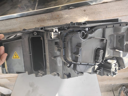 AUDI Q7 2017 2019 Passenger Headlamp assy composite Xenon