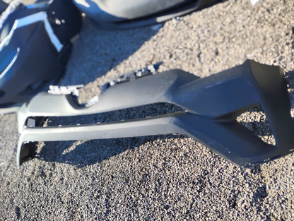 TOYOTA RAV 4 2017 FRONT BUMPER COVER