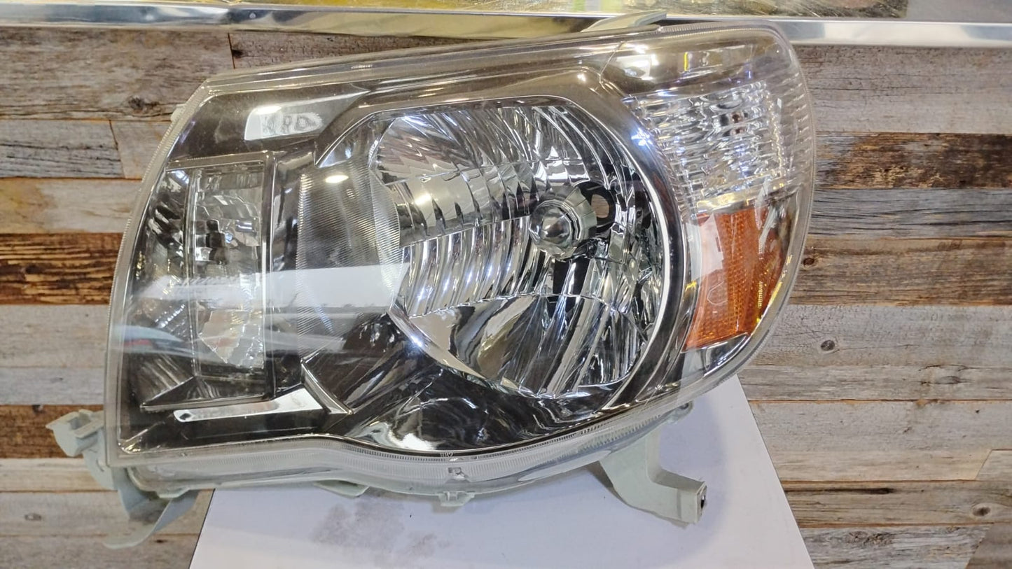 TOYOTA TACOMA 2005 2011 DRIVER SIDE LT Headlamp assy composite X-RUNNER|PRERUNNER; Type 1; w/Sport Pkg