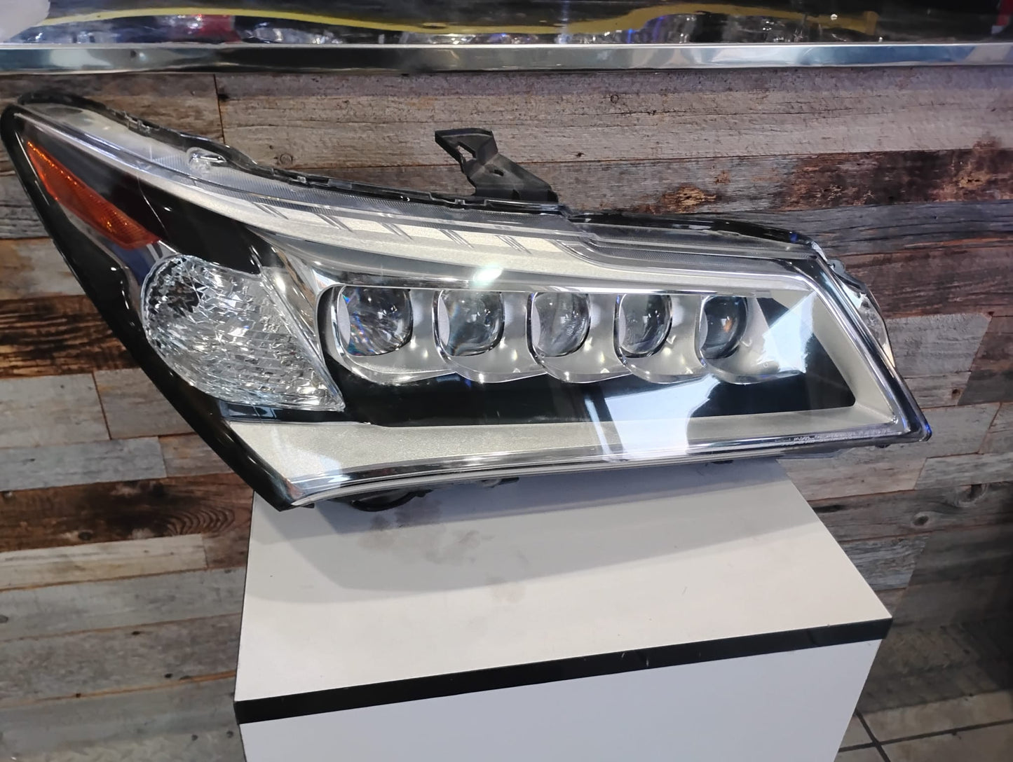 ACURA MDX 2014 2016 PASSAGER RT Headlamp assy composite LED
