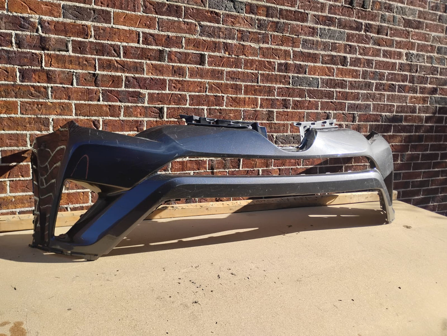 TOYOTA RAV4 2016 2018 Front bumper cover upper Japan Built; w/Park Assist; w/o Tab Holes; prime