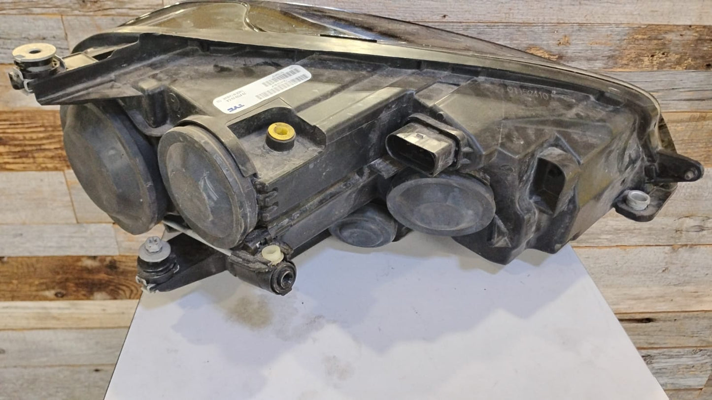 VOLKSWAGEN GOLF 2014 2017 Driver Headlamp assy composite Halogen