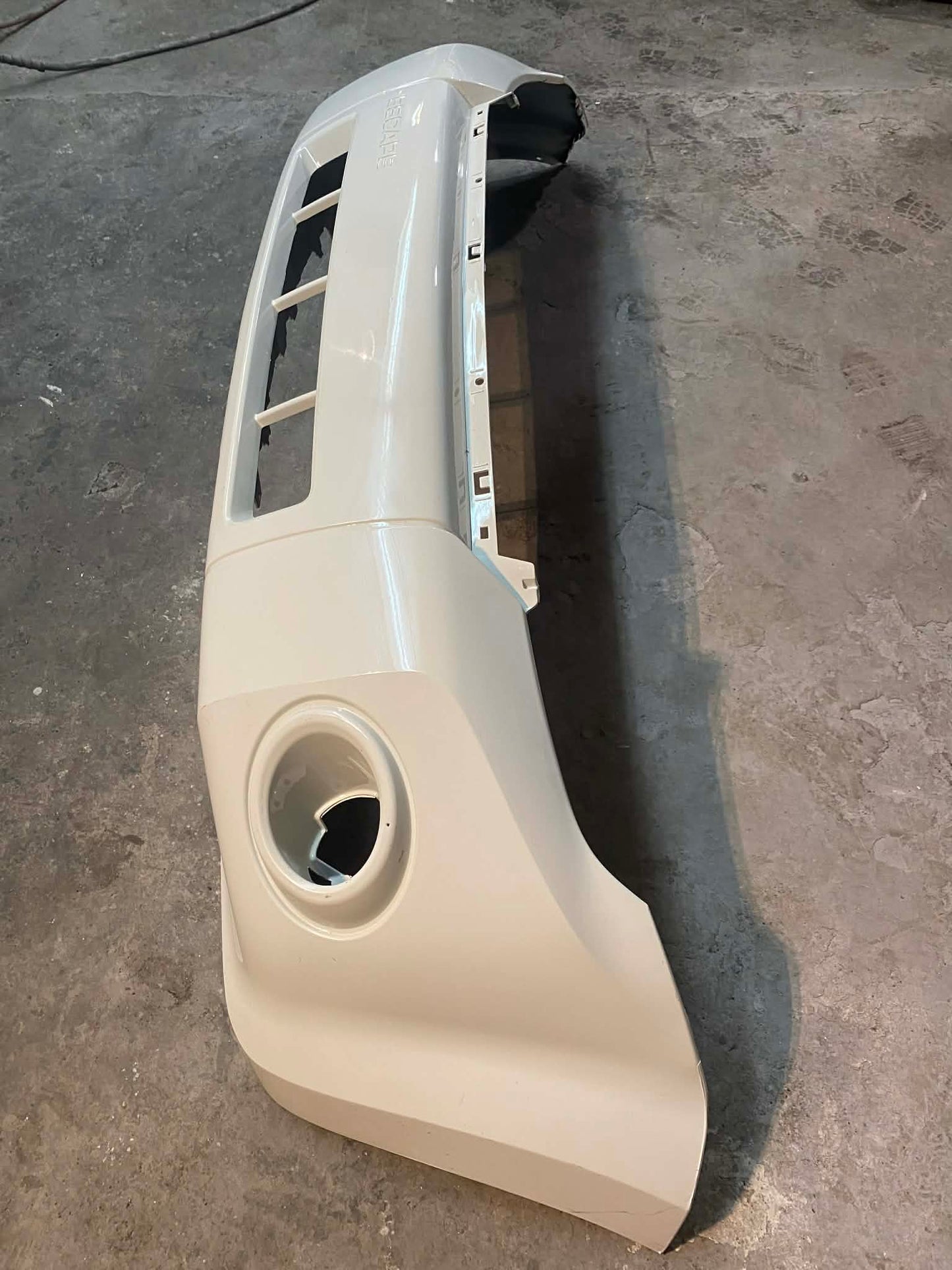 FORD ESCAPE BUMPER  MAT WO/APP;XLS/XLT/LTD ESCP 08-12