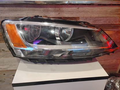 VOLKWAGEN JETTA 2011 2016 PASSAGER RT Headlamp assy composite Sedan