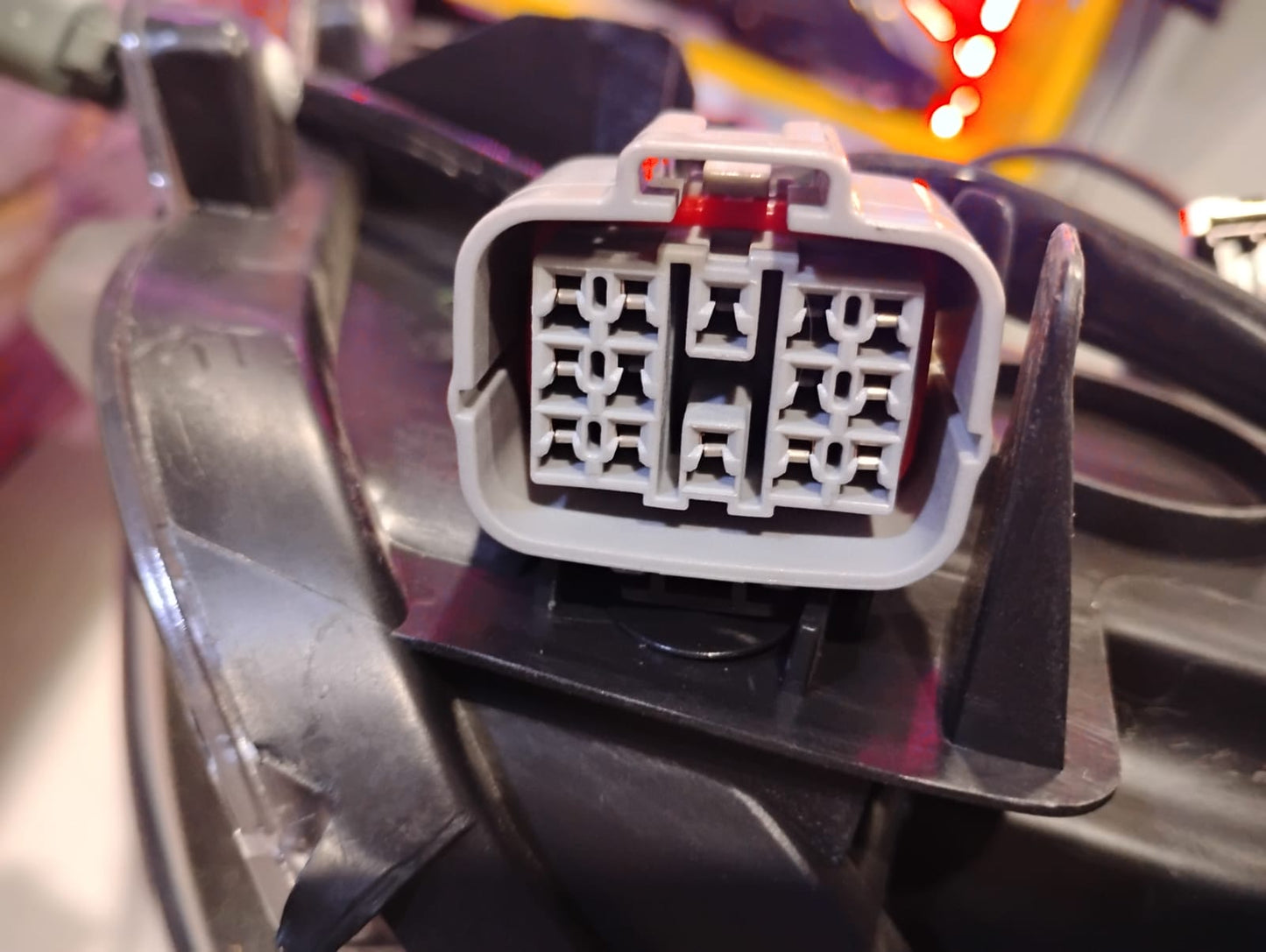 Mazda 3 Sedan, 17-18  PASSENGER SIDE w/o Auto Level Control, HID Headlamp