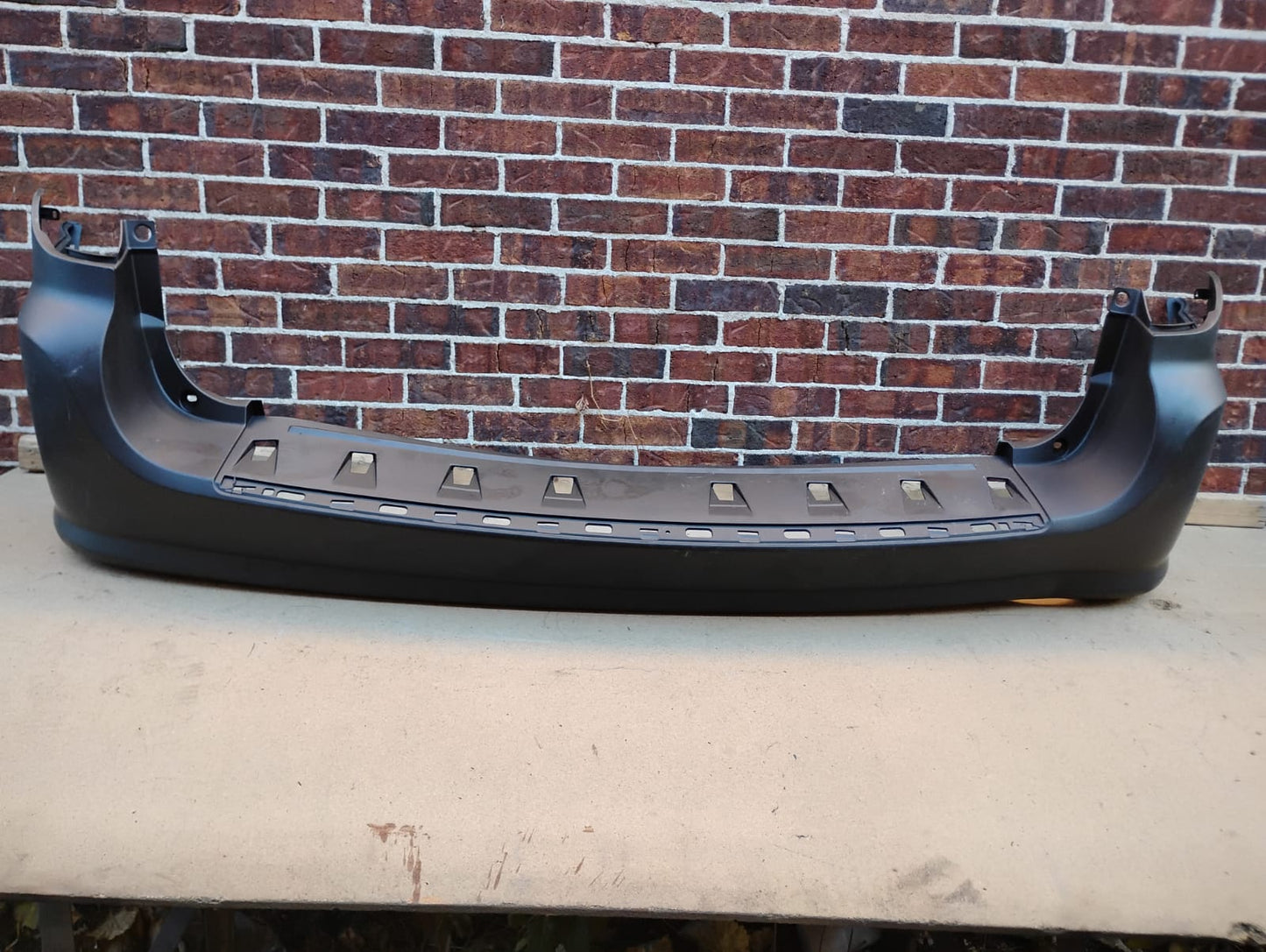 DODGE GRAND CARAVAN 2011 2020 Rear bumper cover w/o Parking Sensors; w/o Blind Spot
