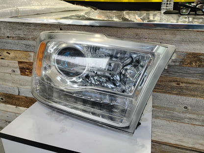 DODGE RAM HEADLAMP 2016 - 2018  PASSAGER SIDE ,CHROME BEZEL