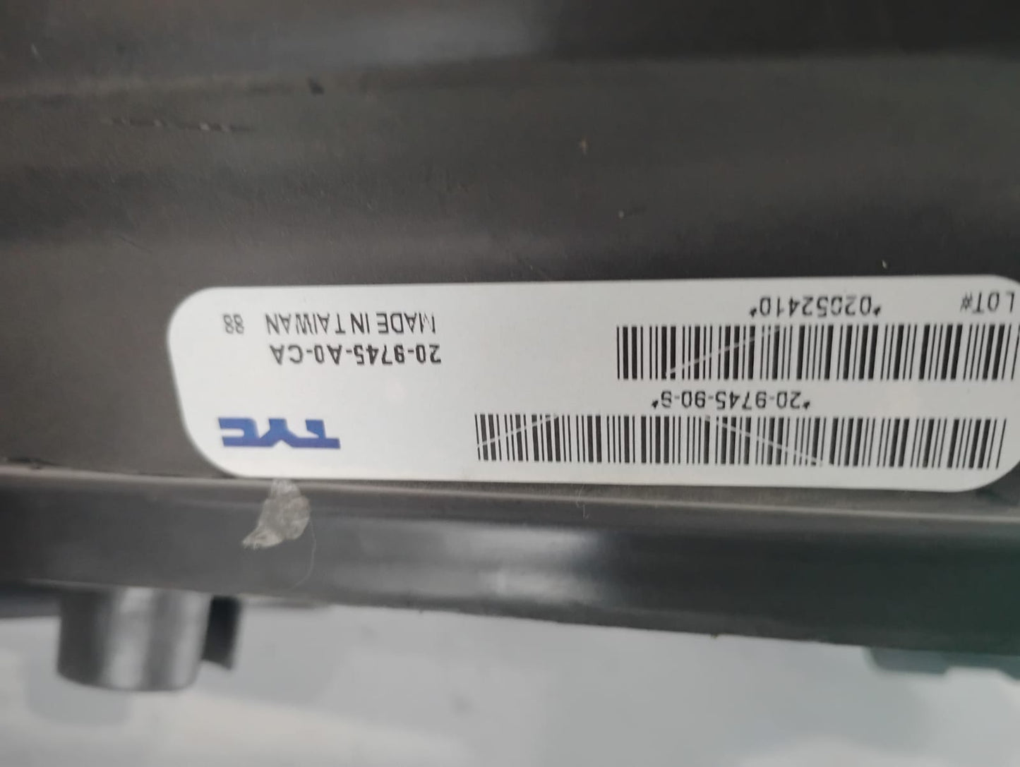 HYUNDAI TUCSON 2016 2018 PASSENGER RT Headlamp assy composite Halogen; w/LED Position Lamp