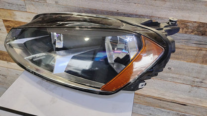 VOLKSWAGEN GOLF 2014 2017 Driver Headlamp assy composite Halogen