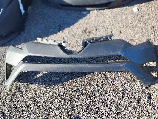TOYOTA RAV 4 2017 FRONT BUMPER COVER