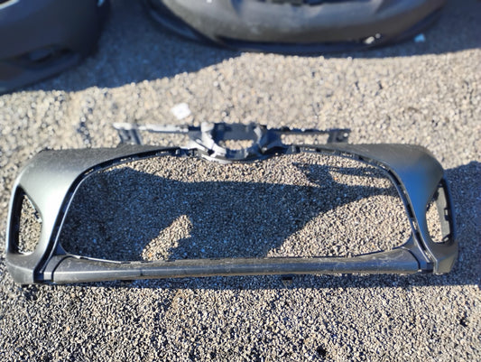 TOYOTA YARIS 2015 2017 Front bumper cover H/B; prime