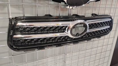 TOYOTA RAV4 2006 2008 Grille assy w.limited model; w/2.4L engine