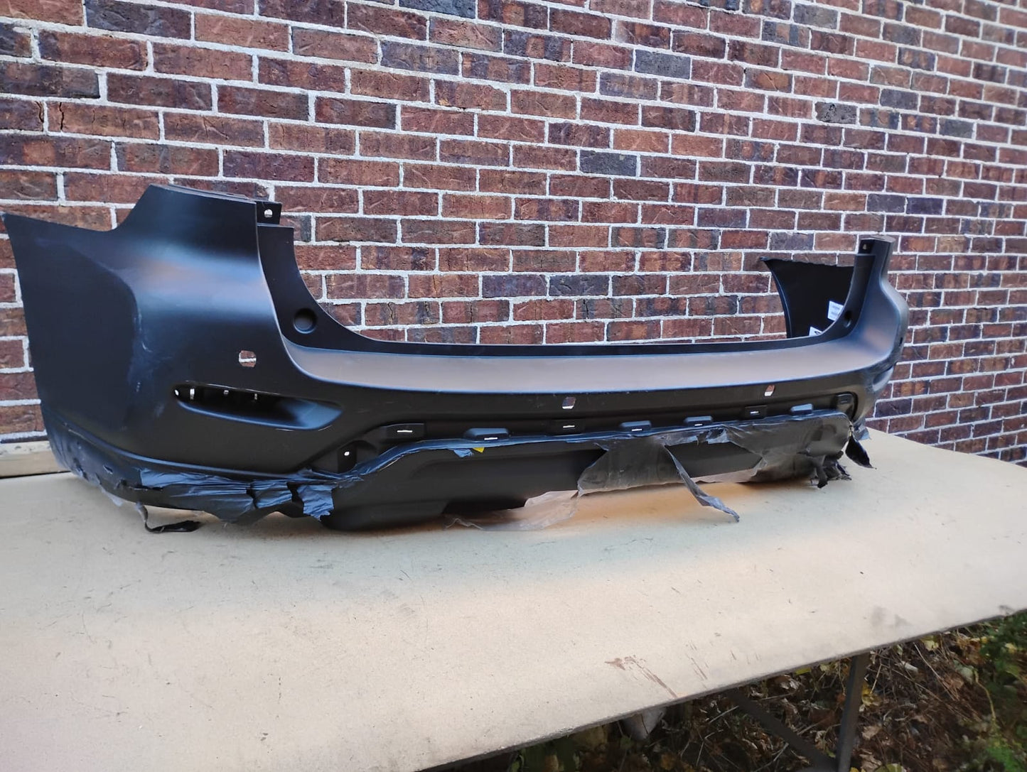 Nissan Pathfinder, 17-20, w/o Wheel Opening Mouldings, w/Object Sensors, w/Towing Hitch