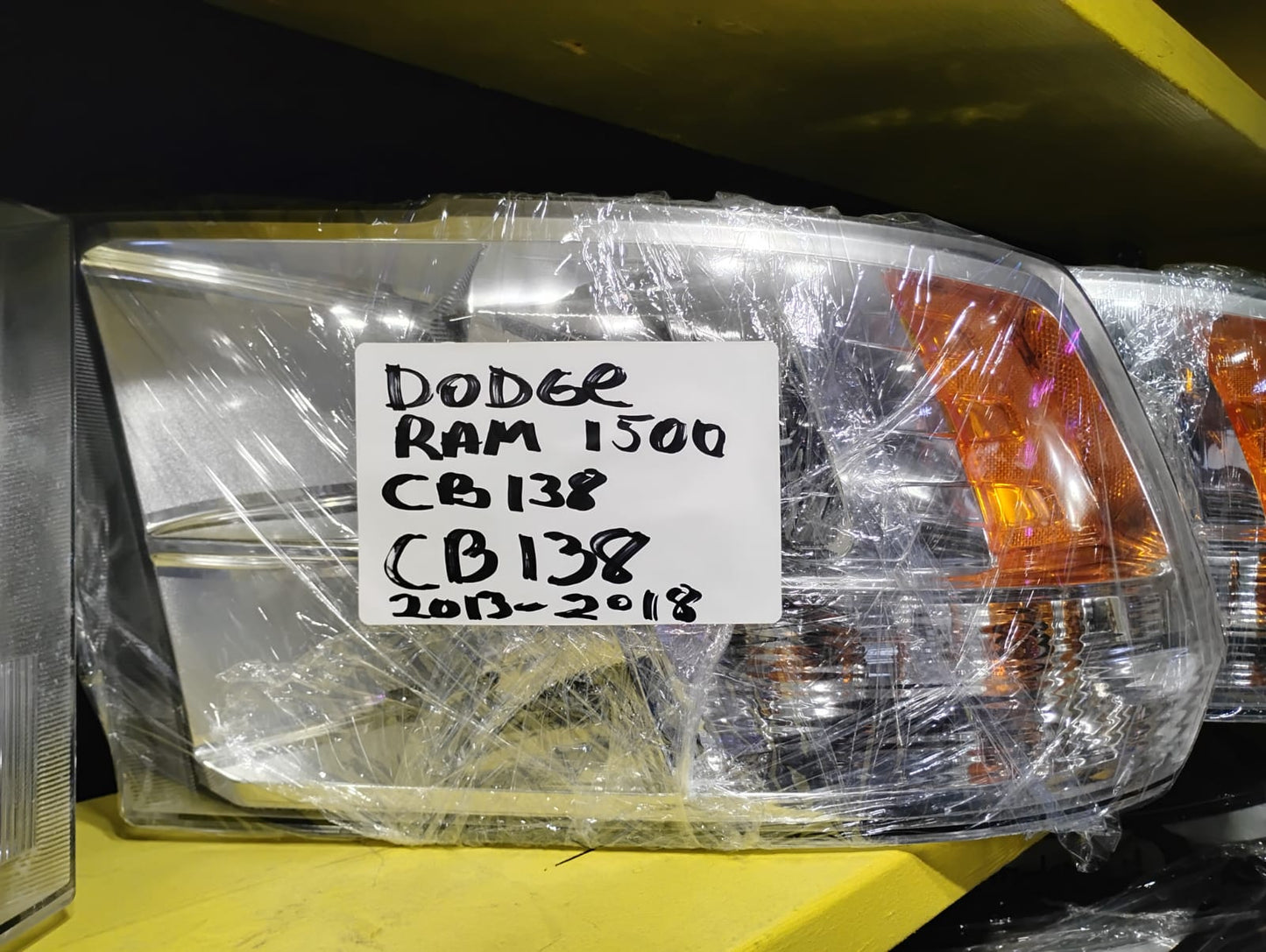 DODGE RAM 1500 2013 2018 Driver Headlamp assy composite Halogen; w/o Daytime Running Lamps; Chrome