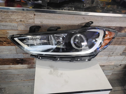 HYUNDAI ELANTRA 2017 2018 Driver Headlamp assy composite Halogen; w/o DRL