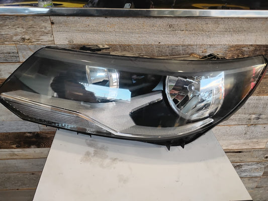 VOLKSWAGEN TIGUAN 2012 2017 DRIVER SIDE LT Headlamp assy composite Halogen