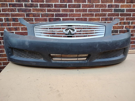 INFINITI G35 G37 SEDAN 2007 -2008 FRONT BUMPER COVER OCCASION!