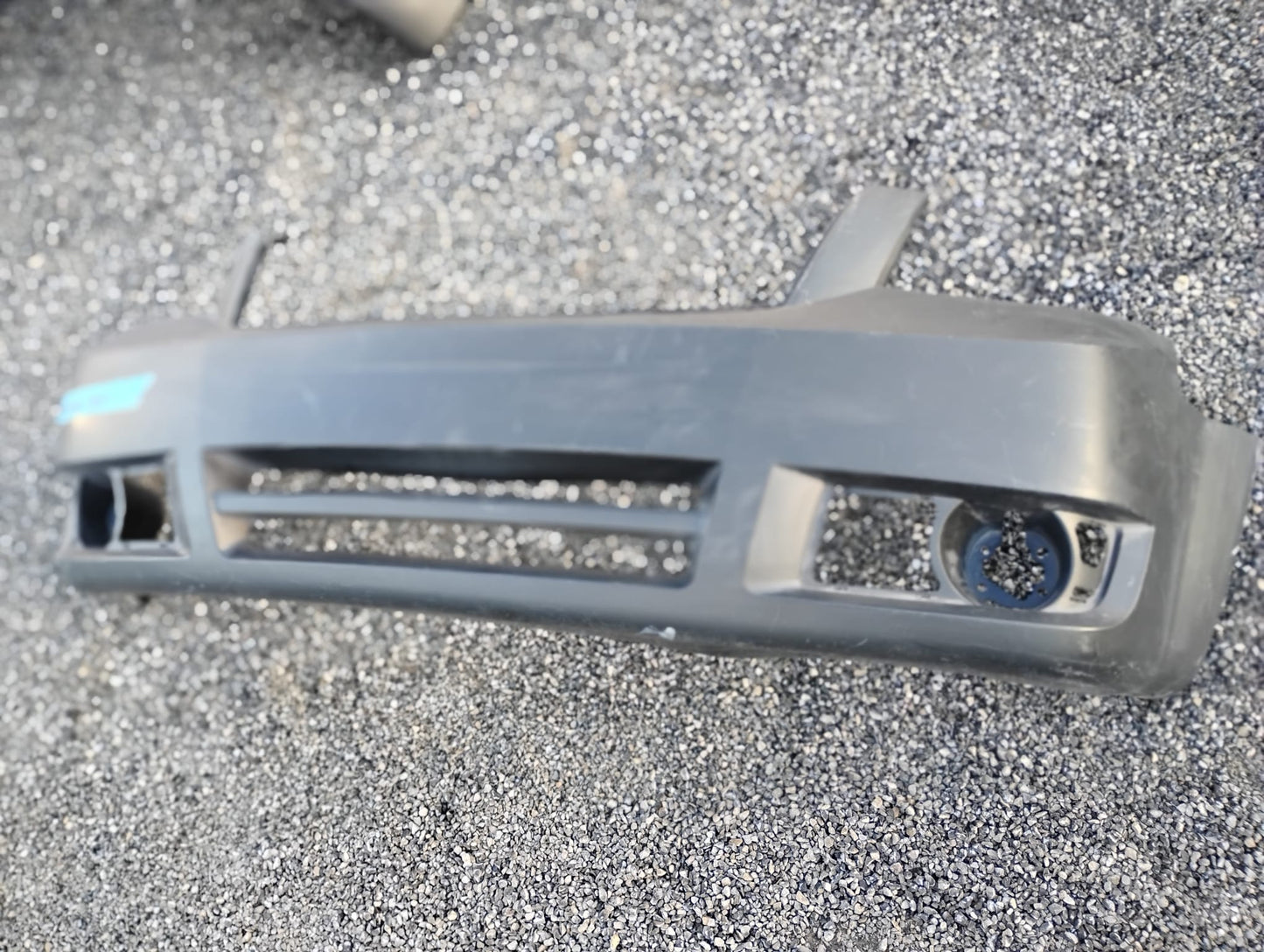 DODGE CARAVAN 2009 FRONT BUMPER OCCASION!