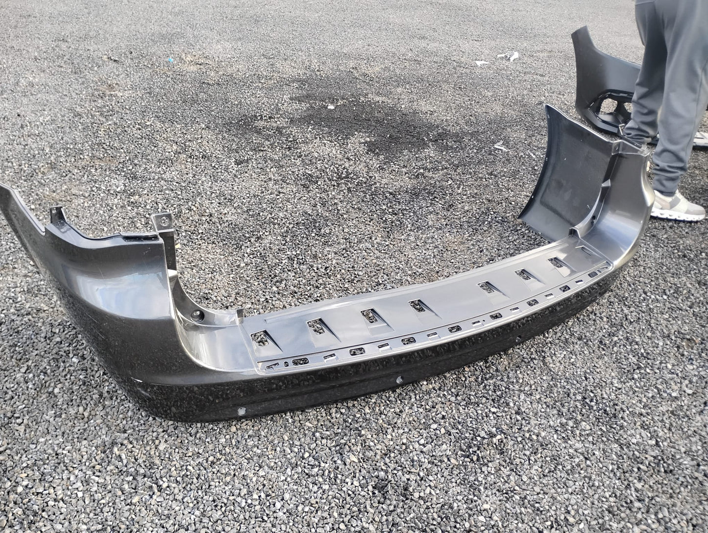 DODGE GRAND CARAVAN 2011 2020 Rear bumper cover w/o Parking Sensors; w/o Blind Spot Sensor; Code MLA; prime