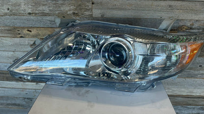 TOYOTA CAMRY 2010-2011 DRIVER HEADLAMP ASSY COMPOSITE; BASE|LE|XLE; USA BUILT