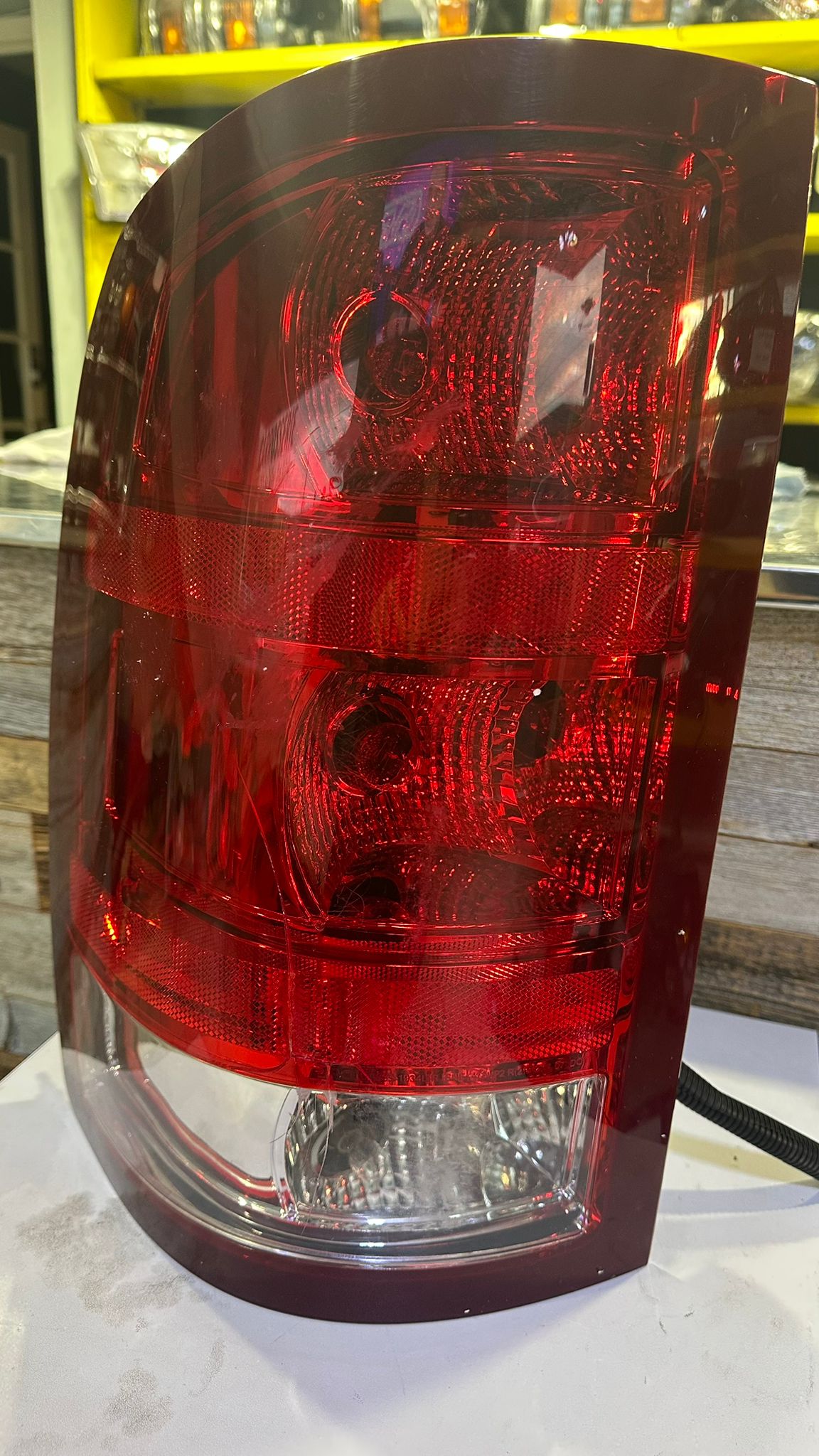 GMC SIERRA SILVERADO 1500 2007-2013 Passenger Taillamp assy SL|SLE|SLE 1|SLE 2|SLT|WT