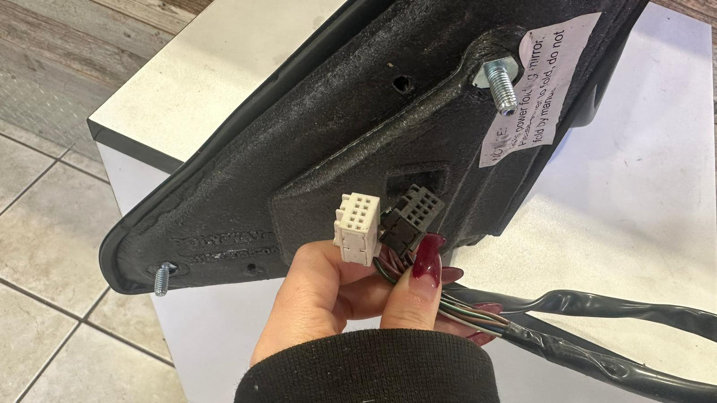 DODGE RAM PASSENGER  MIRROR P/UP 2009-2012 R1500; POWER, HEATED, TEXTURED BLAC K, W/SIGNAL LAMP, W/PUDDLE LAMP; W/O TOW PACKAGE