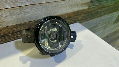 INFINITI G37 2004- 2011 Driver Fog lamp assy Coupe/Conv; w/o Bracket; To 11-10