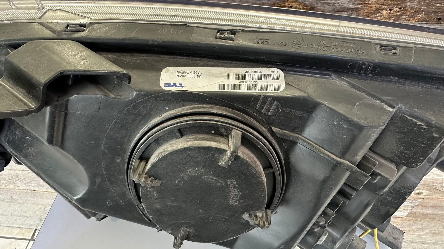 KIA RIO 2012 2017 Passenger Headlamp assy composite H/B; w/o LED Position Lamp