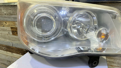 CHRYSLER TOWN & COUNTRY 2008 2016 Passenger Headlamp lens/housing HID; North America Spec (Code LMP)
