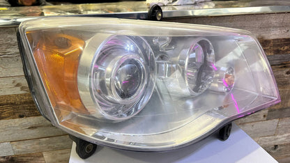 CHRYSLER TOWN & COUNTRY 2008 2016 Passenger Headlamp lens/housing HID; North America Spec (Code LMP)
