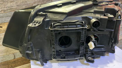 AUDI Q5 2013-2017 Passenger Headlamp assy composite Bi-Xenon; w/o Curve Lighting