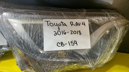 TOYOTA RAV4 2016-2018 Passenger  Headlamp assy composite Halogen; North America Built; w/Black Bezel