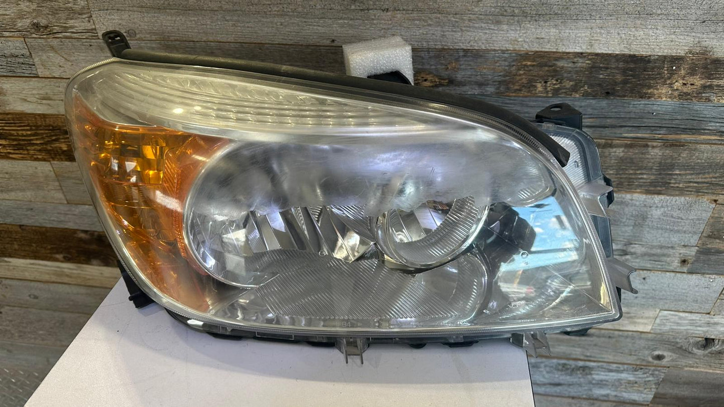TOYOTA RAV4 2006-2008  BASE/LTD PASSENGER HEADLAMP ASSY