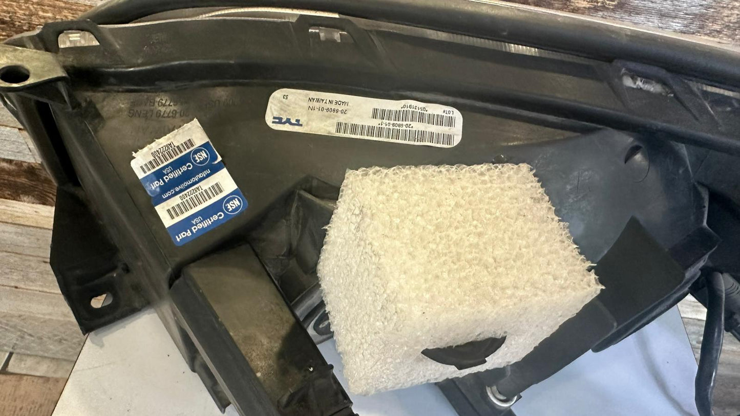 TOYOTA RAV4 2006-2008  BASE/LTD PASSENGER HEADLAMP ASSY