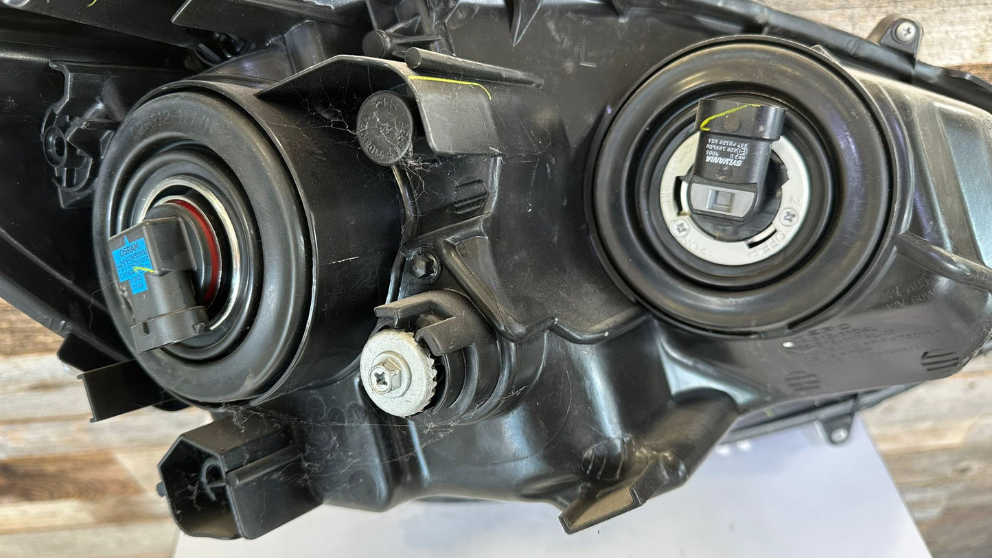 TOYOTA PRIUS C 2012-2014 Driver Headlamp assy composite