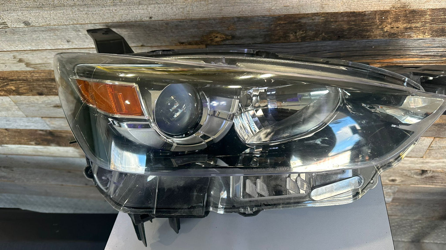 MAZDA CX-3 2016 2022 Passenger Headlamp lens/housing Halogen