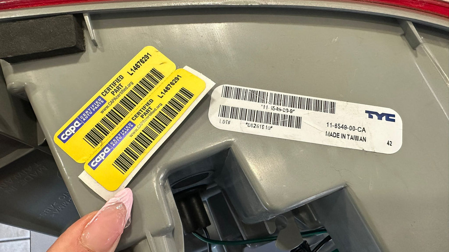 NISSAN SENTRA 2013-2015 Passenger Taillamp assy outer