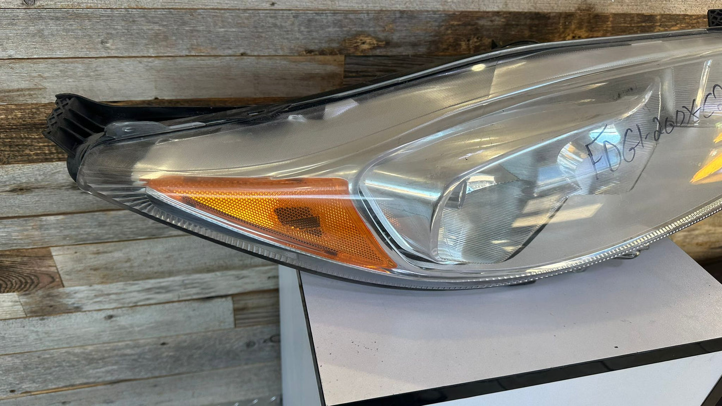 FORD FIESTA 2014-2019 Passenger  Headlamp assy composite TITANIUM