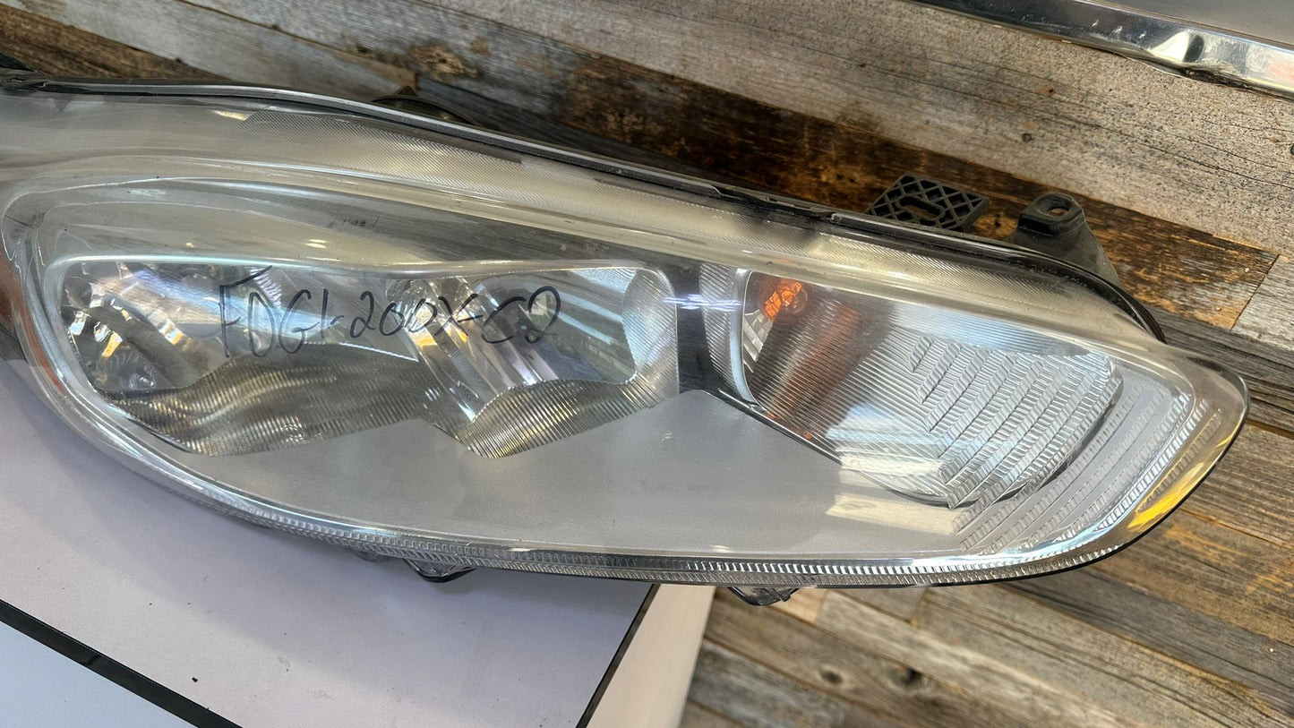 FORD FIESTA 2014-2019 Passenger  Headlamp assy composite TITANIUM