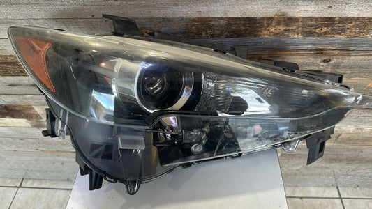 MAZDA CX-5 2017-2021 Passenger Headlamp assy composite w/o Adaptive Lamps