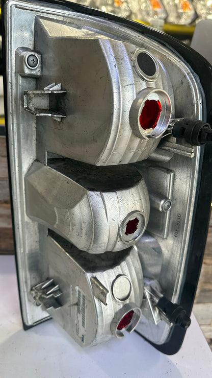 CHEVROLET COLORADO 2015-2022 Driver Taillamp assy