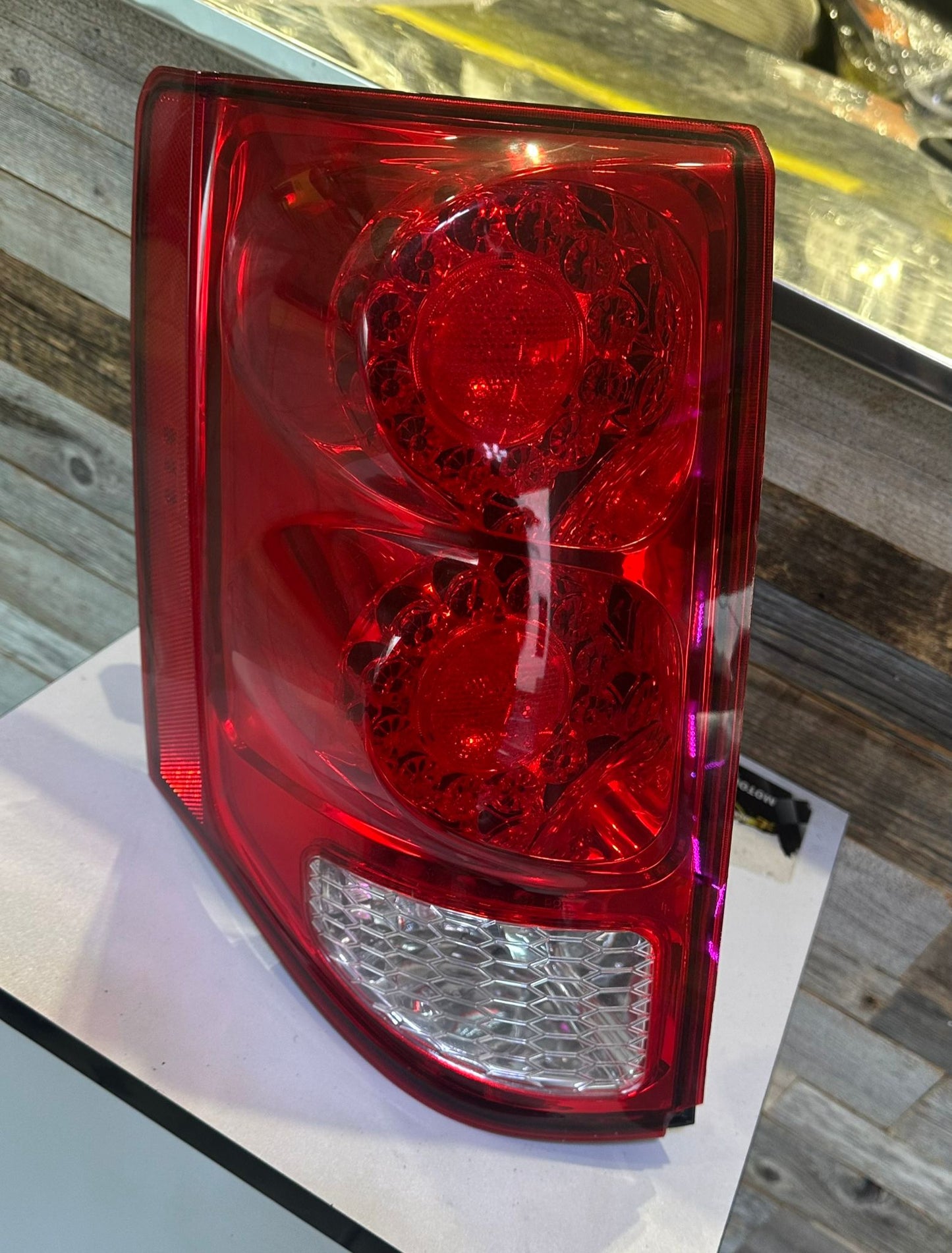 DODGE GRAND CARAVAN 2011-2020 Driver Taillamp assy LED